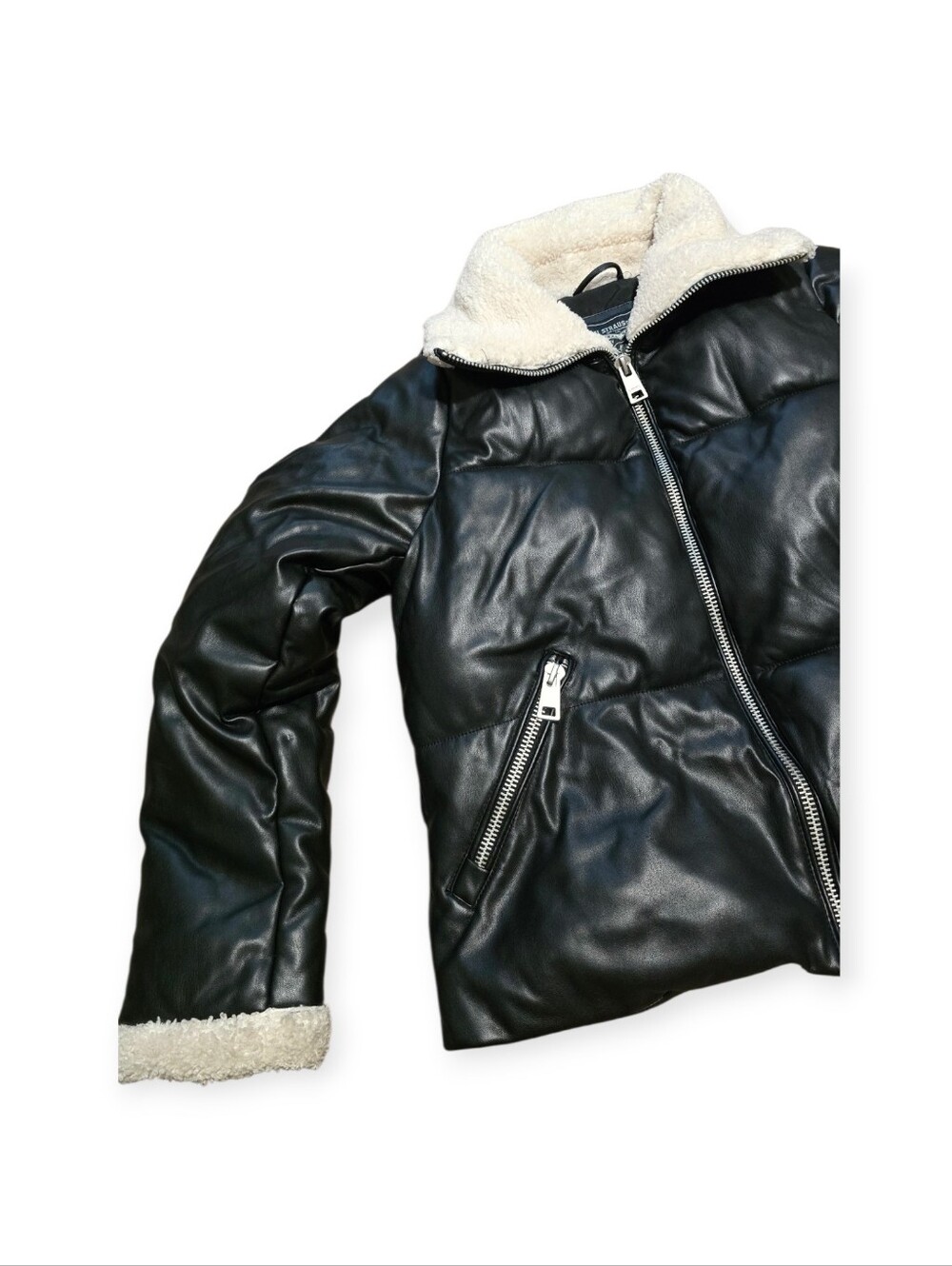 Levi's women's black faux leather puffer - Picture 4 of 8